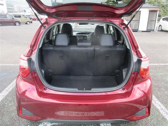 ヴィッツ ハイブリッドＦ　アミー　フルセグ　メモリーナビ　バックカメラ　衝突被害軽減システム　ＥＴＣ　ドラレコ　ワンオーナー　記録簿（26枚目）