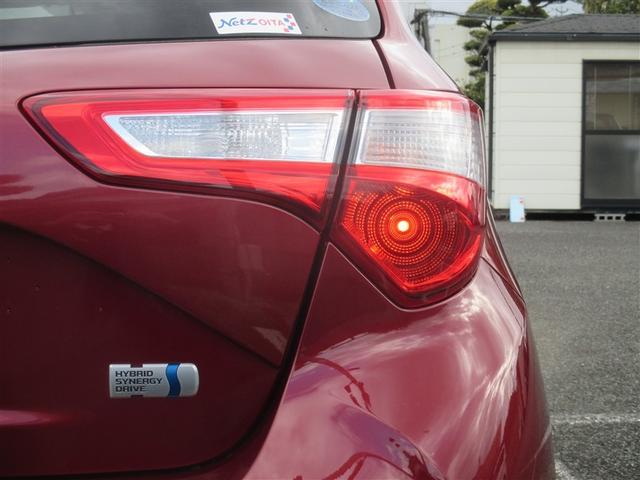 ヴィッツ ハイブリッドＦ　アミー　フルセグ　メモリーナビ　バックカメラ　衝突被害軽減システム　ＥＴＣ　ドラレコ　ワンオーナー　記録簿（27枚目）