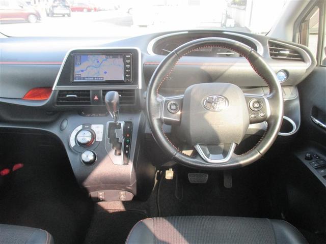 シエンタ ハイブリッドＧ　クエロ　ワンセグ　メモリーナビ　バックカメラ　衝突被害軽減システム　ＥＴＣ　両側電動スライド　ＬＥＤヘッドランプ　ウオークスルー　乗車定員７人　３列シート　記録簿（6枚目）