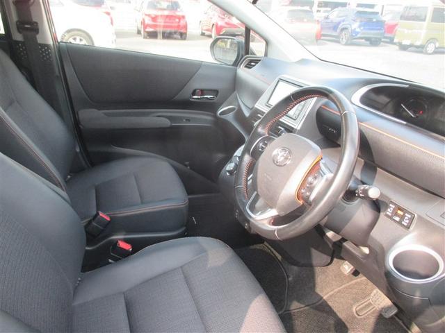 シエンタ ハイブリッドＧ　クエロ　ワンセグ　メモリーナビ　バックカメラ　衝突被害軽減システム　ＥＴＣ　両側電動スライド　ＬＥＤヘッドランプ　ウオークスルー　乗車定員７人　３列シート　記録簿（7枚目）