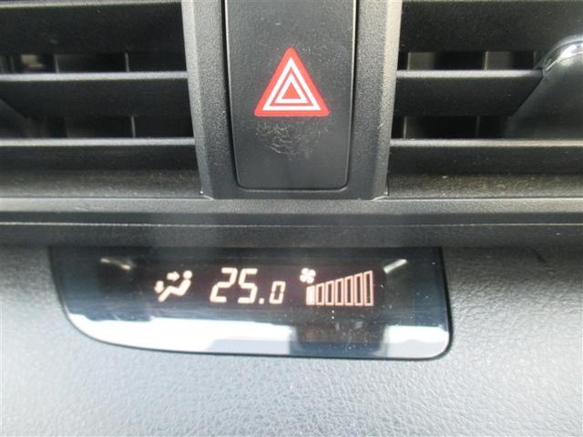 シエンタ ハイブリッドＧ　クエロ　ワンセグ　メモリーナビ　バックカメラ　衝突被害軽減システム　ＥＴＣ　両側電動スライド　ＬＥＤヘッドランプ　ウオークスルー　乗車定員７人　３列シート　記録簿（11枚目）