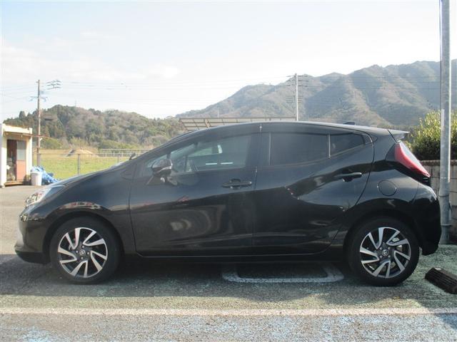 アクア Ｚ　ミュージックプレイヤー接続可　バックカメラ　衝突被害軽減システム　ドラレコ　ＬＥＤヘッドランプ　記録簿（3枚目）