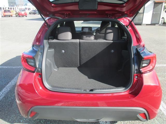 ヤリス Ｚ　メモリーナビ　ミュージックプレイヤー接続可　バックカメラ　衝突被害軽減システム　ＥＴＣ　ドラレコ　ＬＥＤヘッドランプ　ワンオーナー　記録簿（28枚目）