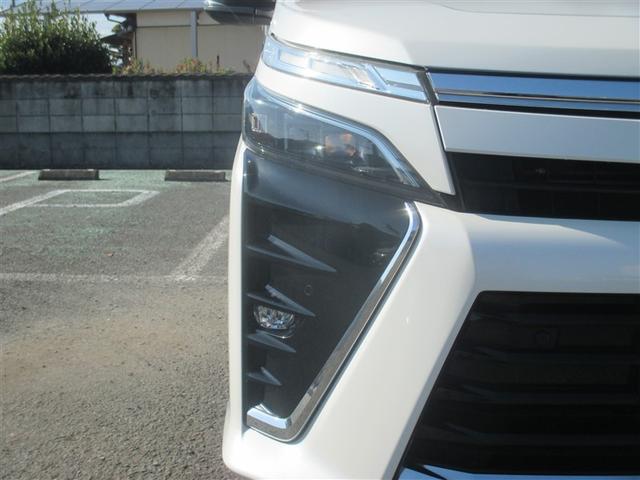 ヴォクシー ZS 煌II フルセグ メモリーナビ 後席モニター バックカメラ 衝突被害軽減システム ETC ドラレコ 両側電動スライド LEDヘッドランプ 乗車定員8人 3列シート ワンオーナー 記録簿(29枚目)