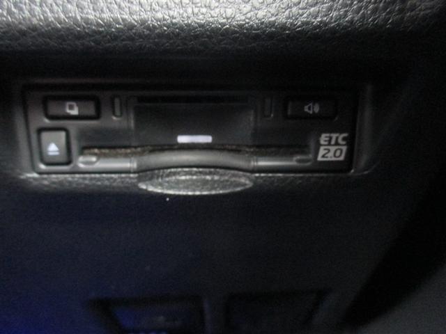 ＲＡＶ４ アドベンチャー　オフロードパッケージＩＩ　４ＷＤ　ミュージックプレイヤー接続可　バックカメラ　衝突被害軽減システム　ＥＴＣ　ＬＥＤヘッドランプ　ワンオーナー　記録簿（19枚目）