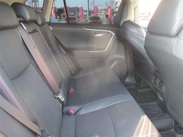ＲＡＶ４ アドベンチャー　オフロードパッケージＩＩ　４ＷＤ　ミュージックプレイヤー接続可　バックカメラ　衝突被害軽減システム　ＥＴＣ　ＬＥＤヘッドランプ　ワンオーナー　記録簿（29枚目）