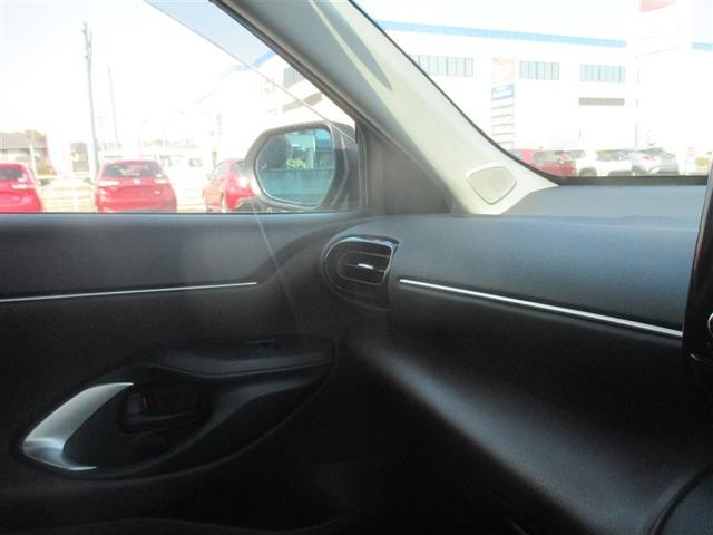 ヤリスクロス ハイブリッドＺ　ミュージックプレイヤー接続可　バックカメラ　衝突被害軽減システム　ＥＴＣ　ドラレコ　ＬＥＤヘッドランプ　ワンオーナー　記録簿（23枚目）