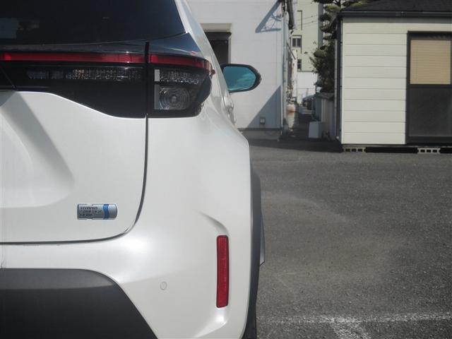 ヤリスクロス ハイブリッドＺ　ミュージックプレイヤー接続可　バックカメラ　衝突被害軽減システム　ＥＴＣ　ドラレコ　ＬＥＤヘッドランプ　ワンオーナー　記録簿（32枚目）