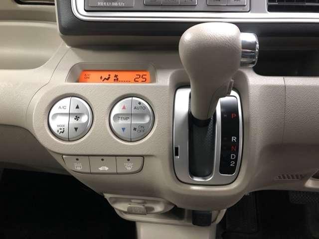 G バックカメラ/CD再生可能 セキュリティ AC パワステ 運転席エアバッグ ABS付き PW ベンチシート キーレス付 スマキー バックモニター付 運転席助手席エアバッグ CD再生可能 HIDライト(6枚目)