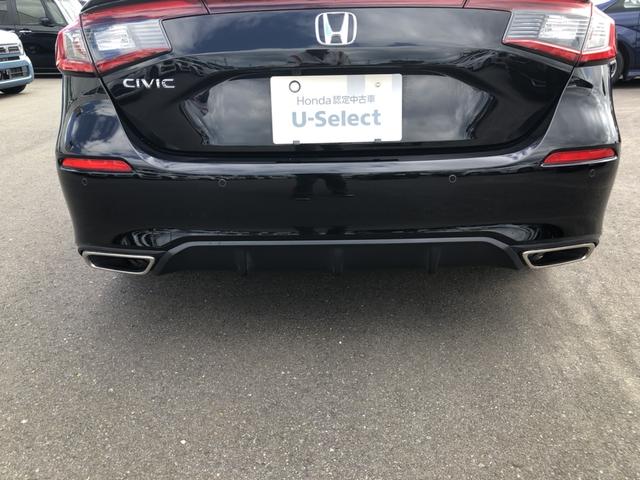 シビック ＬＸ　登録済未使用車　クルコン　リアカメラ　横滑り防止装置　禁煙車　１オーナー　ソナー　ターボ車　シートヒーター　オートエアコン　サイドエアバッグ　パワーウィンドウ　ＡＢＳ　スマートキー　エアバッグ　地デジ（43枚目）