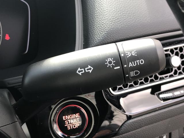 シビック ＬＸ　登録済未使用車　クルコン　リアカメラ　横滑り防止装置　禁煙車　１オーナー　ソナー　ターボ車　シートヒーター　オートエアコン　サイドエアバッグ　パワーウィンドウ　ＡＢＳ　スマートキー　エアバッグ　地デジ（58枚目）