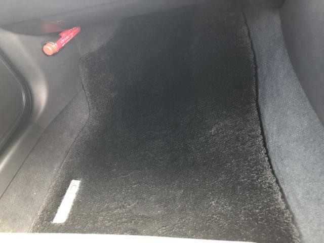 シビック ＬＸ　登録済未使用車　クルコン　リアカメラ　横滑り防止装置　禁煙車　１オーナー　ソナー　ターボ車　シートヒーター　オートエアコン　サイドエアバッグ　パワーウィンドウ　ＡＢＳ　スマートキー　エアバッグ　地デジ（67枚目）