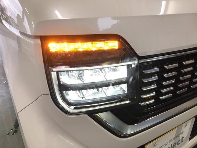 Ｌホンダセンシング　ドラレコ・バックカメラ・フルセグＴＶ・ＬＥＤヘッドライト・禁煙車　ワンオ－ナ－　追突被害軽減ブレーキ　ソナー　前席シートヒーター　ＥＳＣ　ＡＣ　地デジ　ＤＶＤ再生可能　ＬＥＤランプ　キーレスエントリー(18枚目)