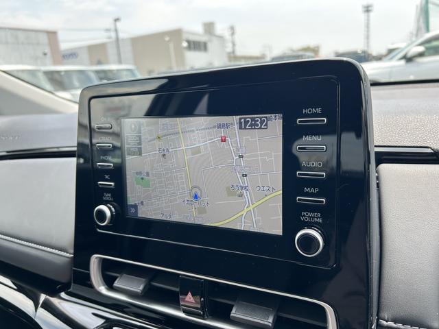 アクア Ｇ　レンタカーアップ　純正ナビ　ＥＴＣ　ドラレコ　禁煙車　Ｒカメラ　前後センサー　衝突軽減　横滑り防止装置　スマートキー　オートエアコン　アイドルストップ　キーフリ　クルーズコントロール　整備記録簿　ＰＳ（5枚目）