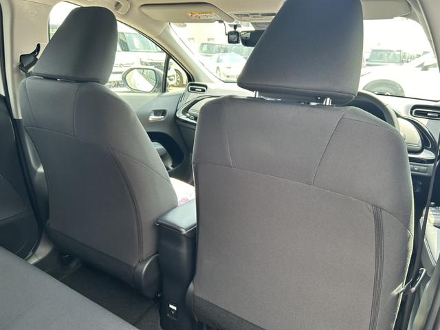 アクア Ｇ　レンタカーアップ　純正ナビ　ＥＴＣ　ドラレコ　禁煙車　Ｒカメラ　前後センサー　衝突軽減　横滑り防止装置　スマートキー　オートエアコン　アイドルストップ　キーフリ　クルーズコントロール　整備記録簿　ＰＳ（24枚目）