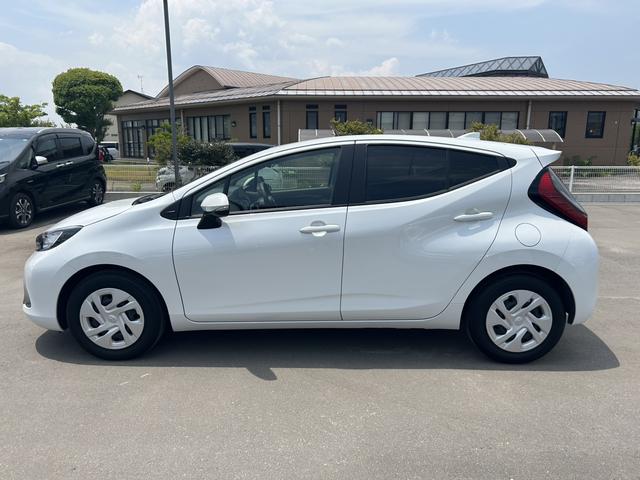アクア Ｇ　レンタカーアップ　純正ナビ　ＥＴＣ　ドラレコ　禁煙車　Ｒカメラ　前後センサー　衝突軽減　横滑り防止装置　スマートキー　オートエアコン　アイドルストップ　キーフリ　クルーズコントロール　整備記録簿　ＰＳ（41枚目）