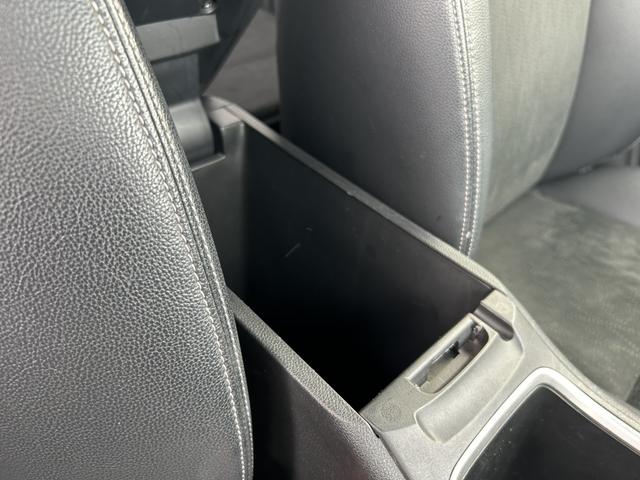 シャトル ハイブリッドＺ　純正ナビ　ＥＴＣ　アルミホイール　シートヒーター　ワンオーナー　禁煙車　記録簿付　フルセグ地デジＴＶ　Ｂカメラ　シートＨ　クルコン　キーフリ　アドバンストキー　ナビＴＶ　盗難防止システム　ＥＣＯＮ（21枚目）