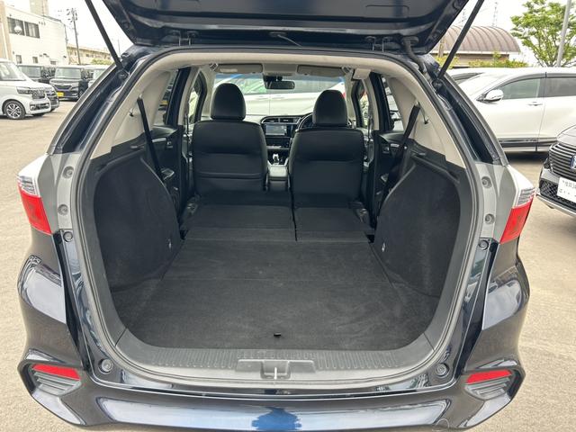 シャトル ハイブリッドＺ　純正ナビ　ＥＴＣ　アルミホイール　シートヒーター　ワンオーナー　禁煙車　記録簿付　フルセグ地デジＴＶ　Ｂカメラ　シートＨ　クルコン　キーフリ　アドバンストキー　ナビＴＶ　盗難防止システム　ＥＣＯＮ（30枚目）