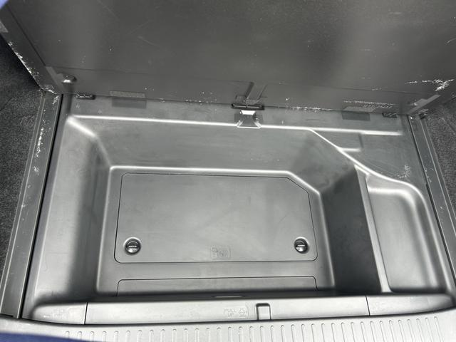 シャトル ハイブリッドＺ　純正ナビ　ＥＴＣ　アルミホイール　シートヒーター　ワンオーナー　禁煙車　記録簿付　フルセグ地デジＴＶ　Ｂカメラ　シートＨ　クルコン　キーフリ　アドバンストキー　ナビＴＶ　盗難防止システム　ＥＣＯＮ（31枚目）
