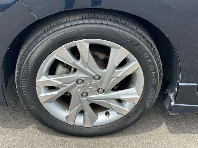 シャトル ハイブリッドＺ　純正ナビ　ＥＴＣ　アルミホイール　シートヒーター　ワンオーナー　禁煙車　記録簿付　フルセグ地デジＴＶ　Ｂカメラ　シートＨ　クルコン　キーフリ　アドバンストキー　ナビＴＶ　盗難防止システム　ＥＣＯＮ（32枚目）