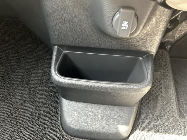 Ｎ－ＢＯＸ ベースグレード　レンタカーアップ　純正ナビ　ＥＴＣ　ドラレコ　パワーウインドー　衝突被害軽減　バックカメラ付　インテリキー　横滑り防止機能　ＵＳＢ　禁煙　両側スライド片側電動ドア　オートエアコン　ＬＥＤライト　ＡＢＳ（21枚目）