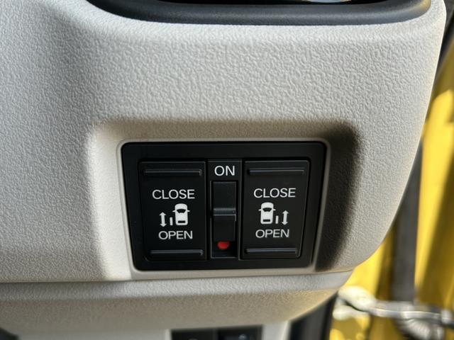 Ｎ－ＢＯＸ ファッションスタイル　試乗車アップ　純正ナビ　両側電動ドア　ＬＥＤ　ワンオーナー　禁煙車　インテリキー　クリソナ　ＵＳＢ　サイドエアバッグ　エアコン　イモビ　１オーナー　エアバッグ　リアカメラ　フルセグ　キーフリー　ＡＢＳ（12枚目）