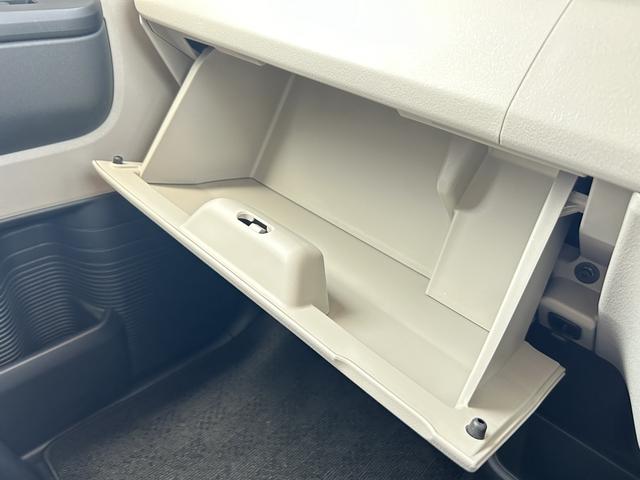 Ｎ－ＢＯＸ ファッションスタイル　試乗車アップ　純正ナビ　両側電動ドア　ＬＥＤ　ワンオーナー　禁煙車　インテリキー　クリソナ　ＵＳＢ　サイドエアバッグ　エアコン　イモビ　１オーナー　エアバッグ　リアカメラ　フルセグ　キーフリー　ＡＢＳ（22枚目）