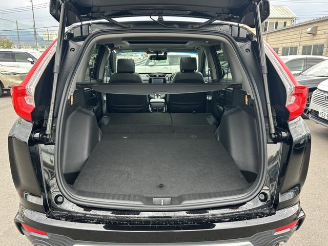 ＣＲ－Ｖ ＥＸ・マスターピース　純正ナビ　ＥＴＣ２．０　ドラレコ　ガラスルーフ　ブラインドスポットインフォメーション　電動シート　記録簿　禁煙車　Ｓルーフ　ワンオーナー車　セキュリティーアラーム　ターボ　ＤＶＤ再生可　フルセグテレビ（43枚目）