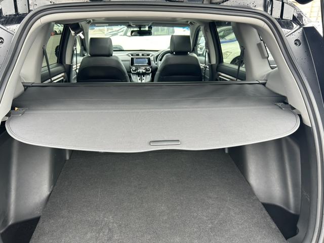 ＣＲ－Ｖ ＥＸ・マスターピース　純正ナビ　ＥＴＣ２．０　ドラレコ　ガラスルーフ　ブラインドスポットインフォメーション　電動シート　記録簿　禁煙車　Ｓルーフ　ワンオーナー車　セキュリティーアラーム　ターボ　ＤＶＤ再生可　フルセグテレビ（45枚目）