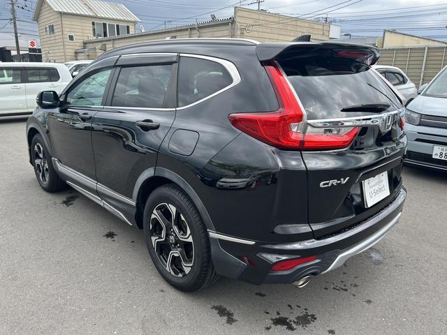 ＣＲ－Ｖ ＥＸ・マスターピース　純正ナビ　ＥＴＣ２．０　ドラレコ　ガラスルーフ　ブラインドスポットインフォメーション　電動シート　記録簿　禁煙車　Ｓルーフ　ワンオーナー車　セキュリティーアラーム　ターボ　ＤＶＤ再生可　フルセグテレビ（53枚目）