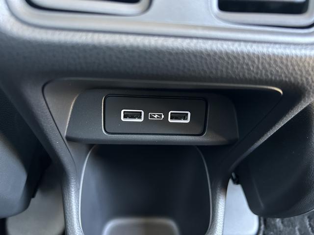 ヴェゼル ｅ：ＨＥＶＺ　純正ナビ　ＥＴＣ　前後ドラレコ　ＬＥＤ　アルミホイール　ホンダセンシング　スマートキープッシュスタート　１オ－ナ－　サイドＳＲＳ　Ｂカメ　両席エアバック　クルーズＣ　パワーウィンドウ　禁煙　ＡＡＣ（33枚目）