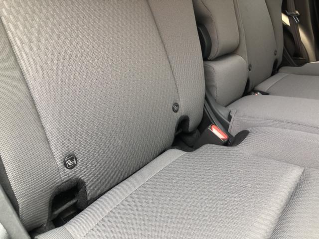 フィット ｅ：ＨＥＶクロスター　純正ナビ　ＥＴＣ　前後ドラレコ　ＬＥＤ　アルミホイール　ワンオーナー　禁煙車　ＣＭＢＳ　横滑り防止機能　整備記録簿　ドラレコ付き　ＵＳＢ入力　パワステ　パワーウィンド　地デジＴＶ　サイドエアバッグ（27枚目）