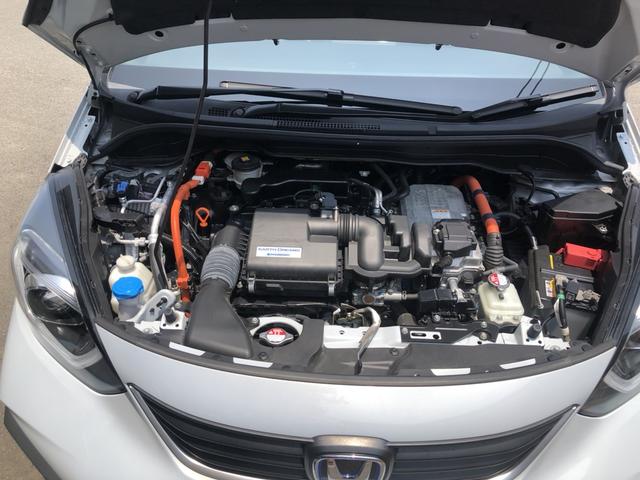 フィット ｅ：ＨＥＶクロスター　純正ナビ　ＥＴＣ　前後ドラレコ　ＬＥＤ　アルミホイール　ワンオーナー　禁煙車　ＣＭＢＳ　横滑り防止機能　整備記録簿　ドラレコ付き　ＵＳＢ入力　パワステ　パワーウィンド　地デジＴＶ　サイドエアバッグ（35枚目）