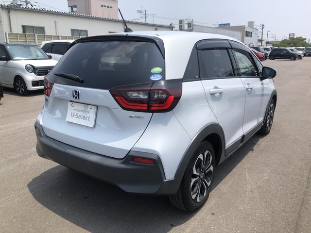 フィット ｅ：ＨＥＶクロスター　純正ナビ　ＥＴＣ　前後ドラレコ　ＬＥＤ　アルミホイール　ワンオーナー　禁煙車　ＣＭＢＳ　横滑り防止機能　整備記録簿　ドラレコ付き　ＵＳＢ入力　パワステ　パワーウィンド　地デジＴＶ　サイドエアバッグ（39枚目）