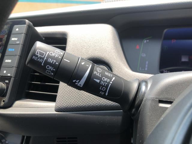 フィット ｅ：ＨＥＶクロスター　純正ナビ　ＥＴＣ　前後ドラレコ　ＬＥＤ　アルミホイール　ワンオーナー　禁煙車　ＣＭＢＳ　横滑り防止機能　整備記録簿　ドラレコ付き　ＵＳＢ入力　パワステ　パワーウィンド　地デジＴＶ　サイドエアバッグ（57枚目）