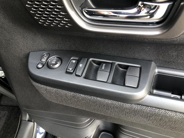 Ｎ－ＢＯＸカスタム ベースグレード　試乗車アップ　純正ナビ　ドラレコ　両側電動ドア　ＬＥＤ　アルミホイール　追突被害軽減ブレーキ　ＥＣＯＮ　禁煙　マルチカメラ　オートクルーズ　シートヒータ　ＵＳＢ　セキュリティアラーム　ＡＡＣ　パワステ（57枚目）