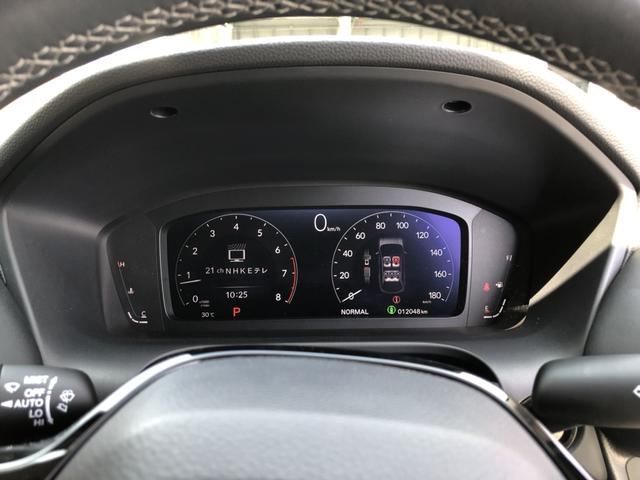 ＺＲ－Ｖ Ｚ　試乗車アップ　純正ナビ　ＥＴＣ　ドラレコ　ＬＥＤ　アルミホイール　衝突被害軽減　整備記録簿　サイドエアバッグ　ドライブレコーダー　横滑り防止装置　電動トランク　Ｂカメラ　ナビＴＶ　ターボ　Ｐセンサー（16枚目）