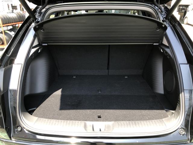 ＺＲ－Ｖ Ｚ　試乗車アップ　純正ナビ　ＥＴＣ　ドラレコ　ＬＥＤ　アルミホイール　衝突被害軽減　整備記録簿　サイドエアバッグ　ドライブレコーダー　横滑り防止装置　電動トランク　Ｂカメラ　ナビＴＶ　ターボ　Ｐセンサー（37枚目）
