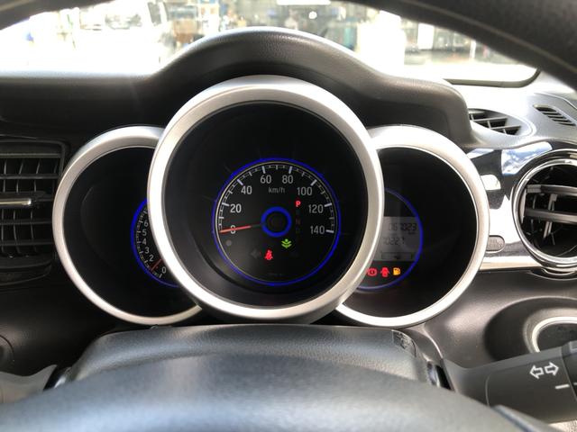 Ｎ－ＢＯＸカスタム ＧＳＳパッケージ　純正ナビ　両側電動ドア　シートヒーター　アルミホイール　ワンオーナー　禁煙車　両側自動ドア　ナビＴＶ　アイドリングストップ搭載　Ｓキー　イモビ　整備記録簿　ＥＳＣ　エアコン　バックカメラ付き　ＤＶＤ（13枚目）