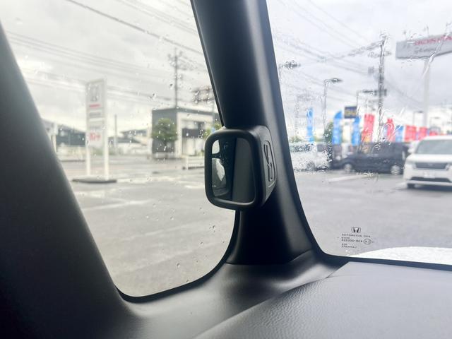Ｎ－ＢＯＸカスタム ベースグレード　届出済未使用車　片側電動ドア　ＬＥＤ　シートヒーター　アルミホイール　スマートキープッシュスタート　ベンチＳ　衝突軽減ブレーキ　イモビライザー　エアコン　パワーウインドウ　ＥＣＯＮモード　ＶＳＡ（16枚目）