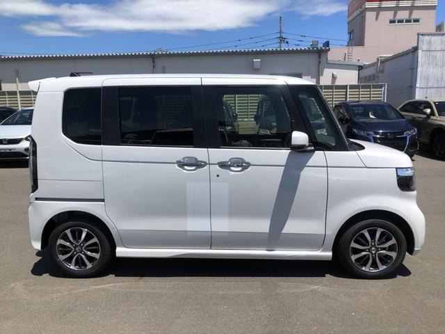 Ｎ－ＢＯＸカスタム ベースグレード　届出済未使用車　片側電動ドア　ＬＥＤ　シートヒーター　アルミホイール　スマートキープッシュスタート　ベンチＳ　衝突軽減ブレーキ　イモビライザー　エアコン　パワーウインドウ　ＥＣＯＮモード　ＶＳＡ（18枚目）