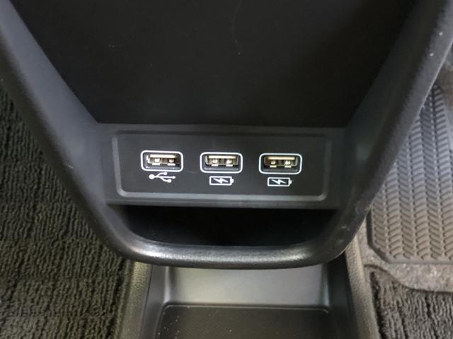 Ｎ－ＯＮＥ オリジナルスタイルプラスアーバン　試乗車アップ　純正ナビ　ＬＥＤ　シートヒーター　禁煙車　クルーズＣ　地デジチューナー　衝突被害軽減ブレーキ　クリアランスソナー　Ｂカメラ　アイドリングストップ　スマートキー　オートエアコン　ナビＴＶ（16枚目）