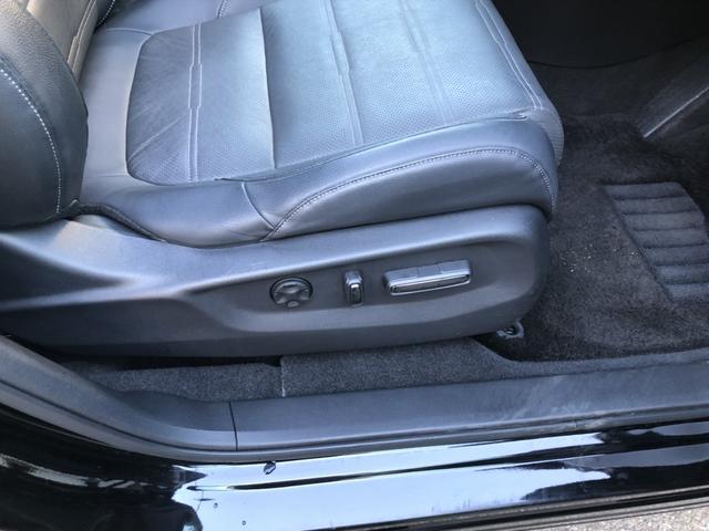 ＣＲ－Ｖ ＥＸ・マスターピース　純正ナビ　ＥＴＣ　前後ドラレコ　シートヒーター　ＬＥＤ　アルミホイール　禁煙　衝突被害軽減ブレーキ　フルセグテレビ　ＤＶＤ　ＵＳＢ　記録簿　ターボ車　スマ－トキ－　シ－トヒ－タ－　ＶＳＡ　キーレス（13枚目）