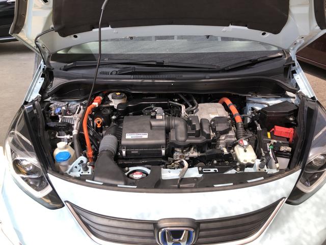 フィット ｅ：ＨＥＶクロスター　純正ナビ　前後ドラレコ　ＥＴＣ　クルーズコントロール　アルミホイール　ワンオーナー　禁煙車　衝突回避システム　１オーナー　フルオートエアコン　整備記録簿　前後センサー　ＬＥＤランプ　エアバッグ　地デジ（33枚目）