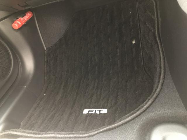 フィット ｅ：ＨＥＶクロスター　純正ナビ　前後ドラレコ　ＥＴＣ　クルーズコントロール　アルミホイール　ワンオーナー　禁煙車　衝突回避システム　１オーナー　フルオートエアコン　整備記録簿　前後センサー　ＬＥＤランプ　エアバッグ　地デジ（67枚目）