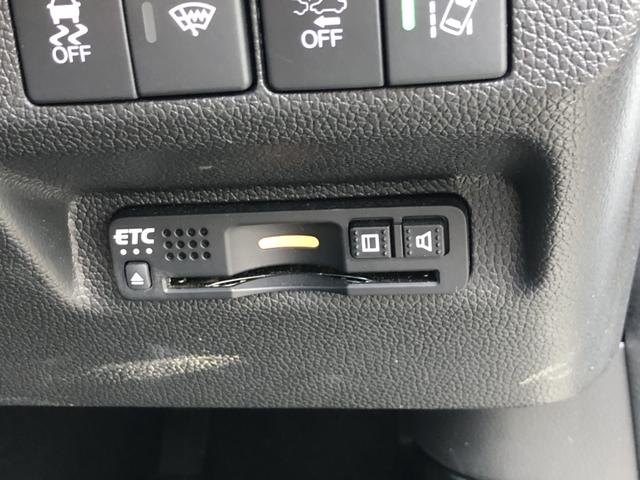 フリード Ｇ・ホンダセンシング　４ＷＤ　純正ナビ　ＥＴＣ　前後ドラレコ　両側電動ドア　ＬＥＤ　アルミホイール　スマートキー＆プッシュスタート　横滑り防止　１オーナー　地デジ　記録簿　イモビライザー　Ａストップ　Ｂモニター　クルコン（7枚目）