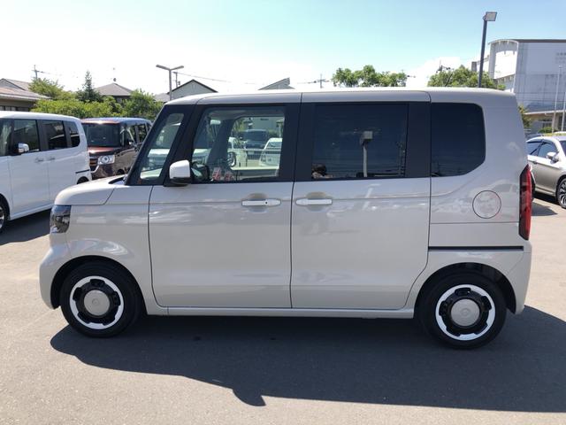 Ｎ－ＢＯＸ ファッションスタイル　レンタカーアップ　純正ナビ　ドラレコ　ＥＴＣ　両側電動スライド　ＬＥＤ　禁煙車　サイドカメラ　ソナー　スマートキ　ＵＳＢポート　バックモニター　サイドカーテンエアバック　ドライブレコーダー　クルコン（43枚目）