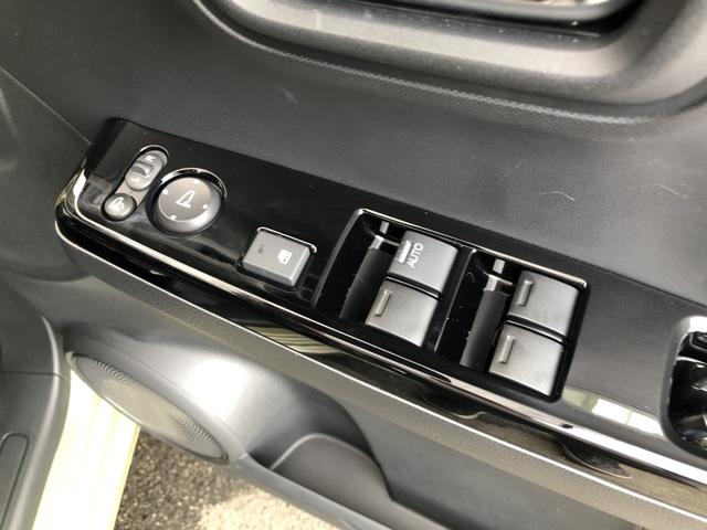 Ｎ－ＯＮＥ オリジナルスタイルプラスアーバン　試乗車アップ　純正ナビ　ＬＥＤ　シートヒーター　クルーズコントロール　Ａクルーズ　衝突被害軽減ブレーキ　横滑り防止装置　バックカメラ　クリアランスソナー　シートＨ　アイドリングストップ　スマートキー（53枚目）