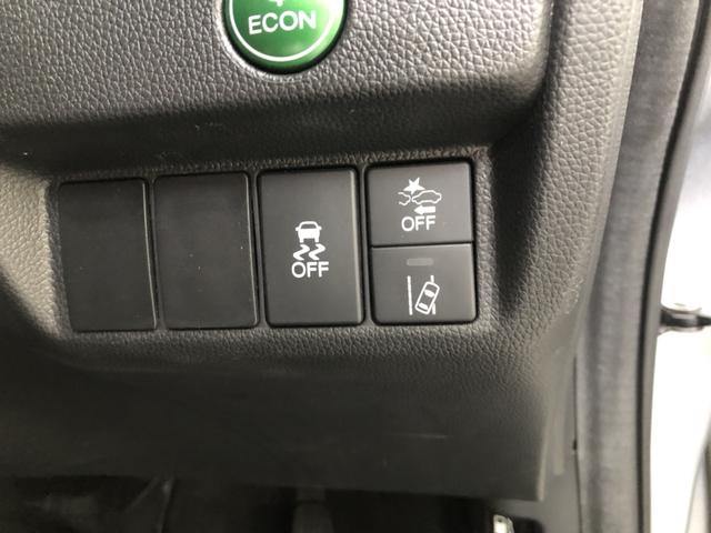 フィット １３Ｇ・Ｌホンダセンシング　純正ナビ　ＥＴＣ　前後ドラレコ　ＬＥＤ　ホンダセンシング　地デジフルセグＴＶ　１オーナー車　禁煙　ＤＶＤ再生可　ナビ＆ＴＶ　サイドカーテンエアバック　Ｄレコ　ＵＳＢ　リアカメラ　エアバック　記録簿（64枚目）