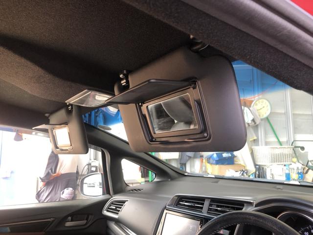 フィット １３Ｇ・Ｆコンフォートエディション　純正ナビ　ＥＴＣ　ＬＥＤ　ワンオーナー　禁煙車　記録簿　エアコン　リヤカメラ　横滑防止装置　衝突軽減　パワーウィンドウ　スマートキー　ＤＶＤ再生　ＡＢＳ　クルーズコントロール　Ｉストップ　ＵＳＢ（60枚目）